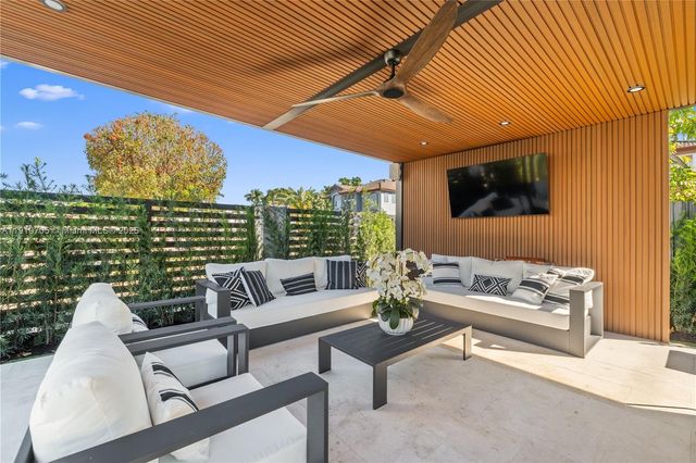 4014 SW 144th Pl, Miami, FL 33175