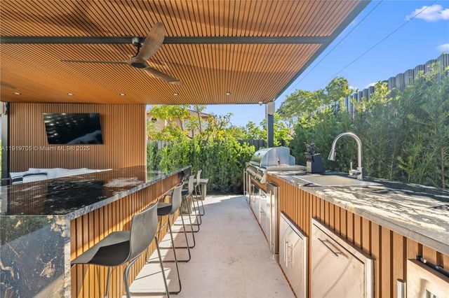 4014 SW 144th Pl, Miami, FL 33175