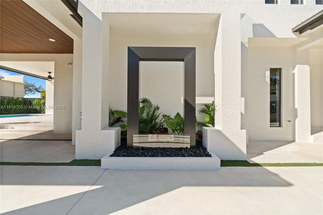 4014 SW 144th Pl, Miami, FL 33175