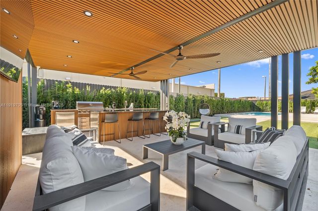 4014 SW 144th Pl, Miami, FL 33175