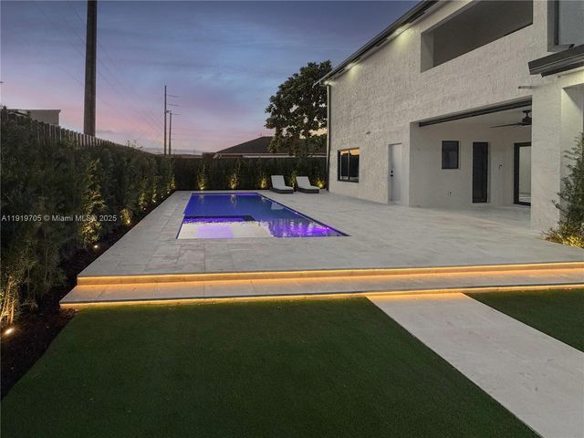 4014 SW 144th Pl, Miami, FL 33175