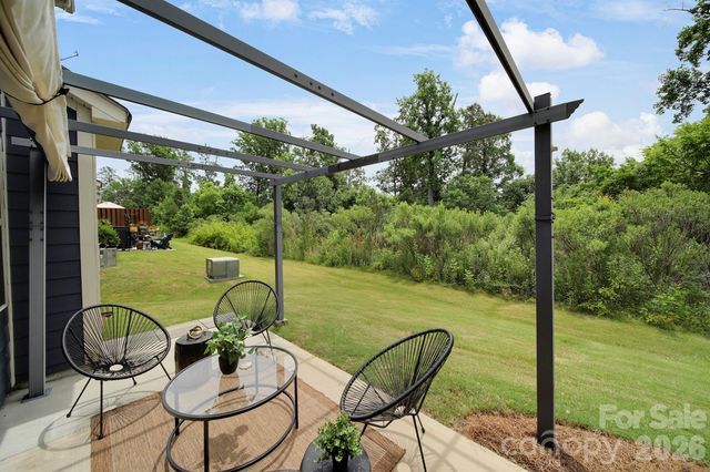 637 Amber Meadows Way, Tega Cay, SC 29708