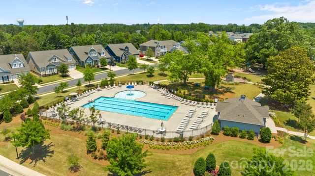 637 Amber Meadows Way, Tega Cay, SC 29708
