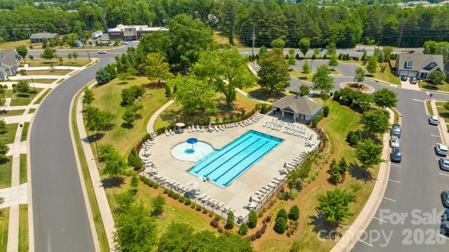 637 Amber Meadows Way, Tega Cay, SC 29708