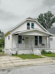 4666 Tesson Street, St Louis, MO 63116