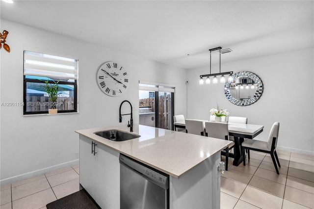 278 SW 159th Place, Pembroke Pines, FL 33027