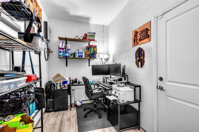 278 SW 159th Place, Pembroke Pines, FL 33027