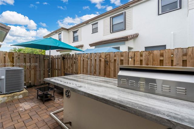 278 SW 159th Place, Pembroke Pines, FL 33027
