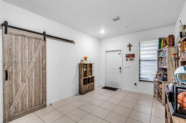 278 SW 159th Place, Pembroke Pines, FL 33027