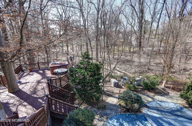 9 Sherwood Court, Holmdel, NJ 07733