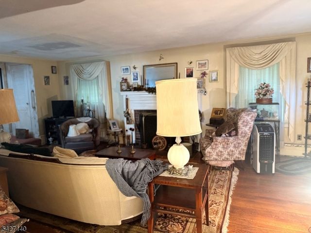 599 S Center St 1, City Of Orange Twp., NJ 07050