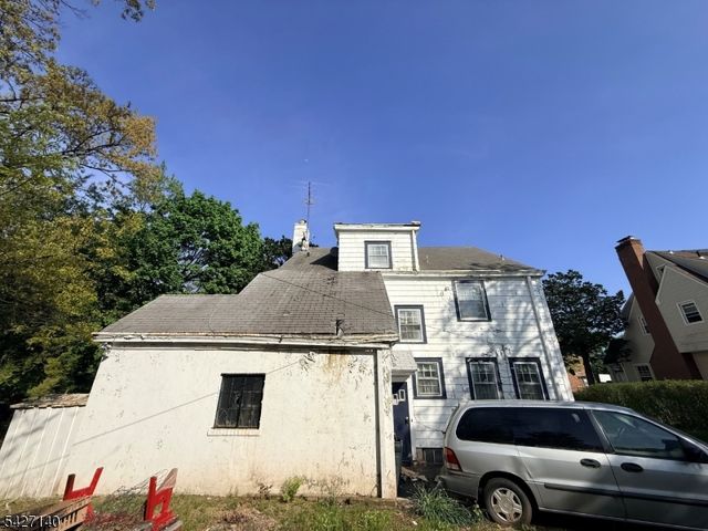 599 S Center St 1, City Of Orange Twp., NJ 07050