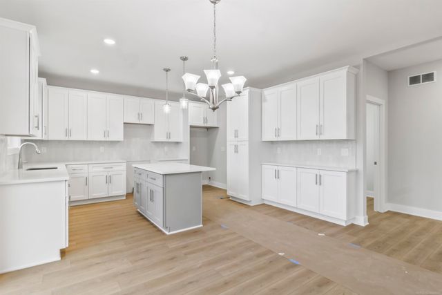 45573 Gable Drive, Macomb, MI 48088