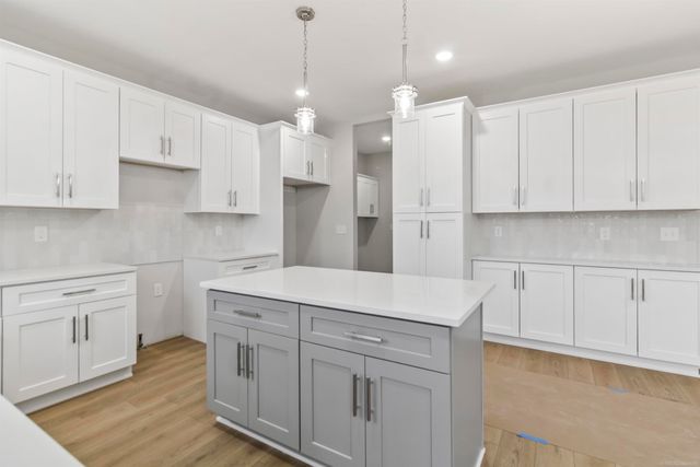 45573 Gable Drive, Macomb, MI 48088