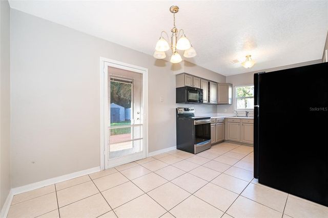 3024 SUTTON DRIVE, Orlando, FL 32810