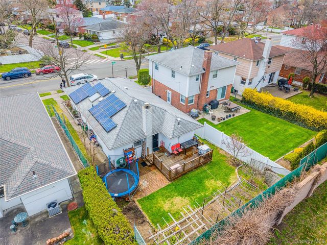 262-27 57th Avenue, Little Neck, NY 11362