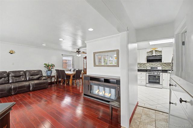 262-27 57th Avenue, Little Neck, NY 11362