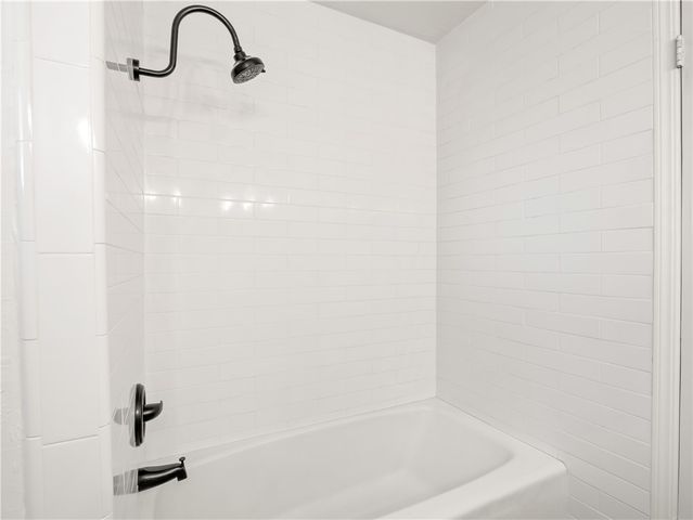 9321 E Bullard, Clovis, CA 93619