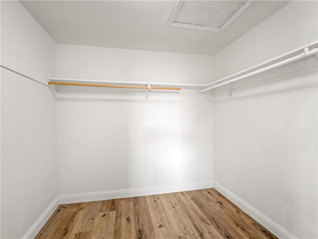 9321 E Bullard, Clovis, CA 93619