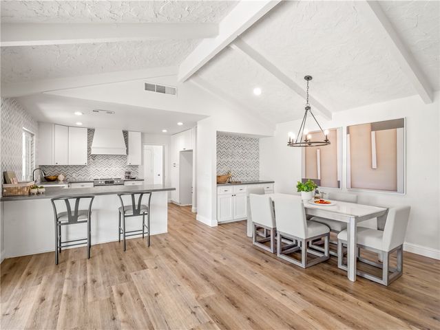 9321 E Bullard, Clovis, CA 93619