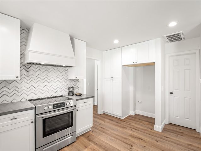 9321 E Bullard, Clovis, CA 93619