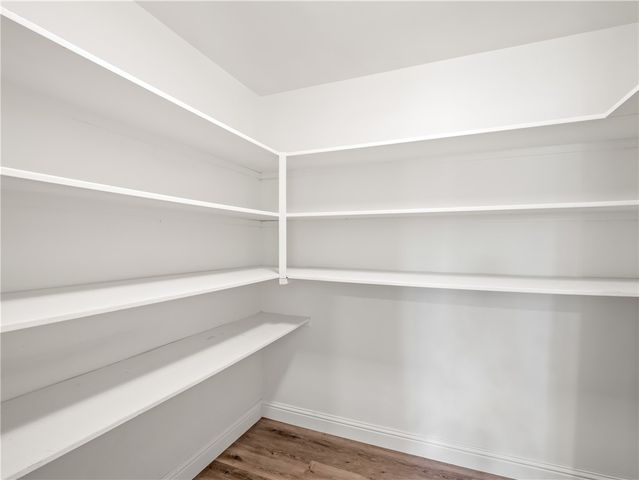 9321 E Bullard, Clovis, CA 93619