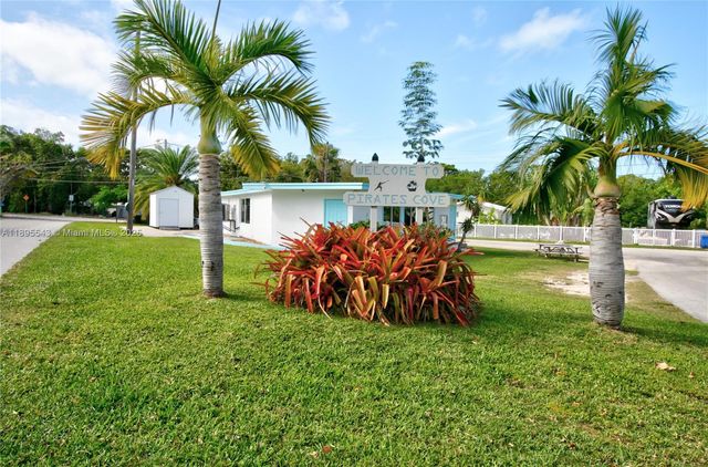 129 Pirates Dr, Key Largo, FL 33037