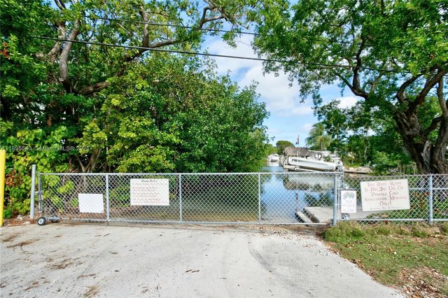 129 Pirates Dr, Key Largo, FL 33037