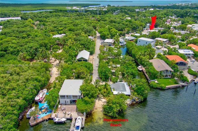 129 Pirates Dr, Key Largo, FL 33037