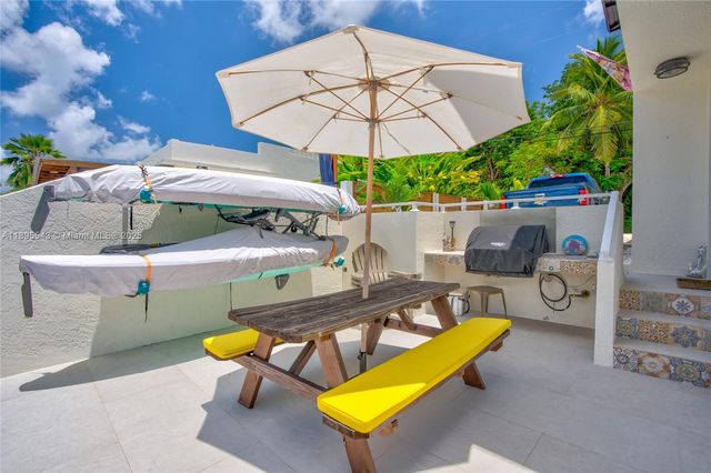 129 Pirates Dr, Key Largo, FL 33037