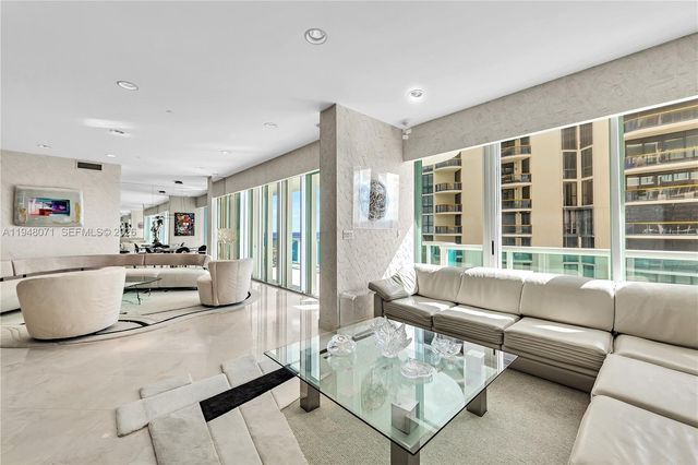 10101 Collins Ave 11D + cabana, Bal Harbour, FL 33154