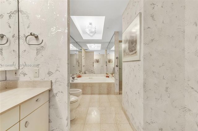 10101 Collins Ave 11D + cabana, Bal Harbour, FL 33154