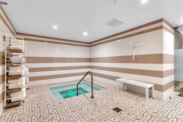 10101 Collins Ave 11D + cabana, Bal Harbour, FL 33154