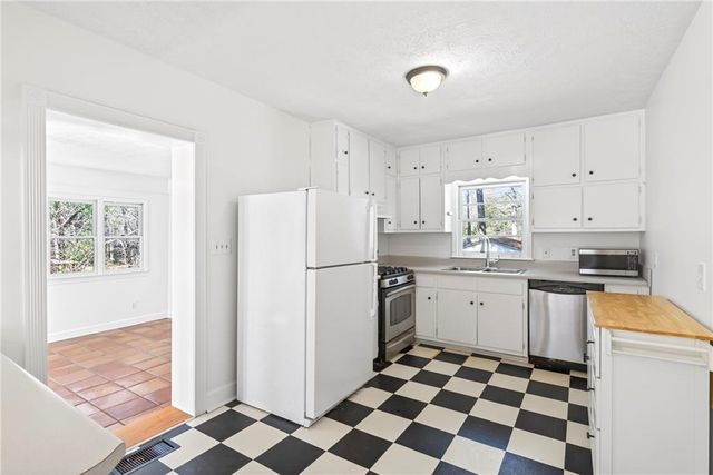 3006 Hollywood Drive, Decatur, GA 30033