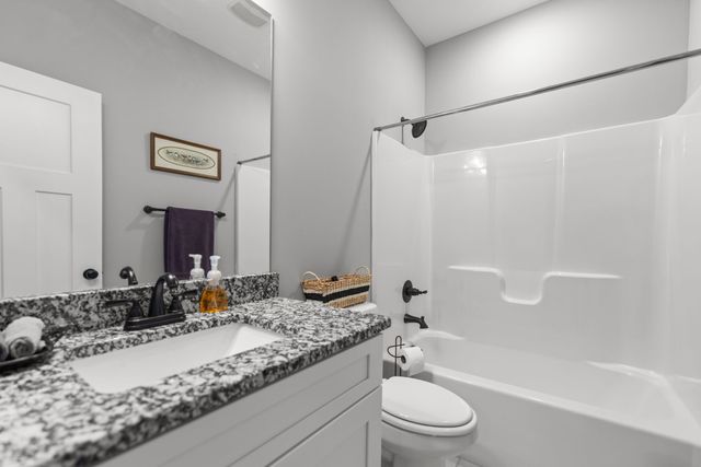 4238 Old Manchester Hwy, Tullahoma, TN 37388