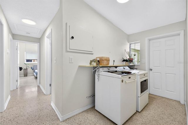 515 BROXBURN AVENUE, Temple Terrace, FL 33617