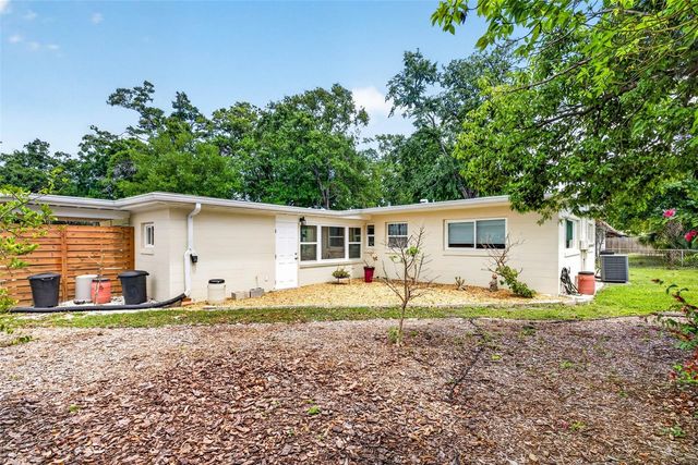 515 BROXBURN AVENUE, Temple Terrace, FL 33617