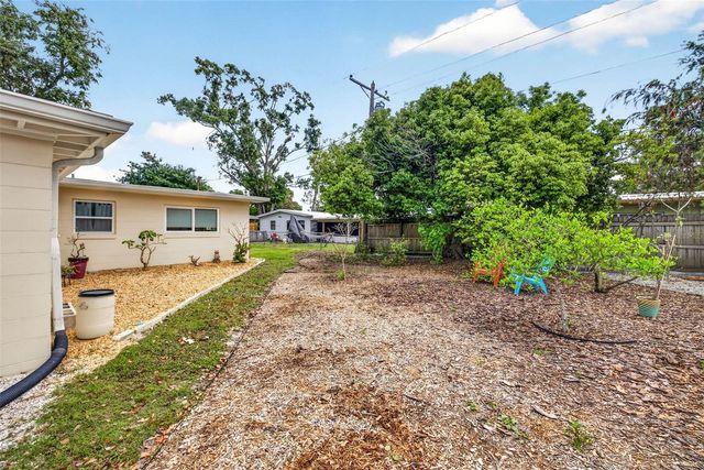 515 BROXBURN AVENUE, Temple Terrace, FL 33617