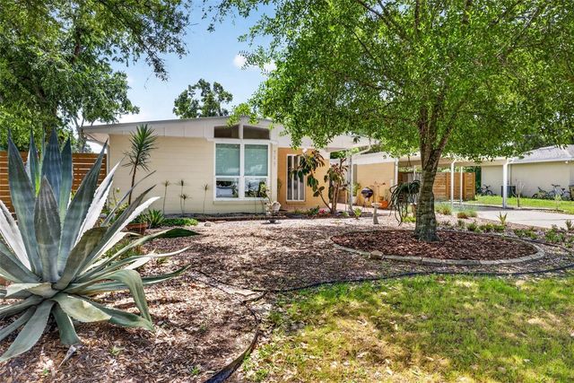 515 BROXBURN AVENUE, Temple Terrace, FL 33617