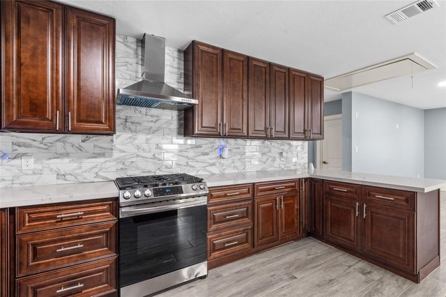 3853 Rosedale Street, Houston, TX 77004