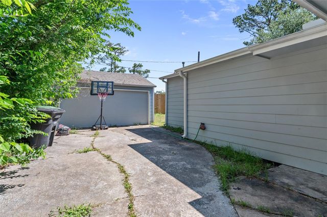 3853 Rosedale Street, Houston, TX 77004