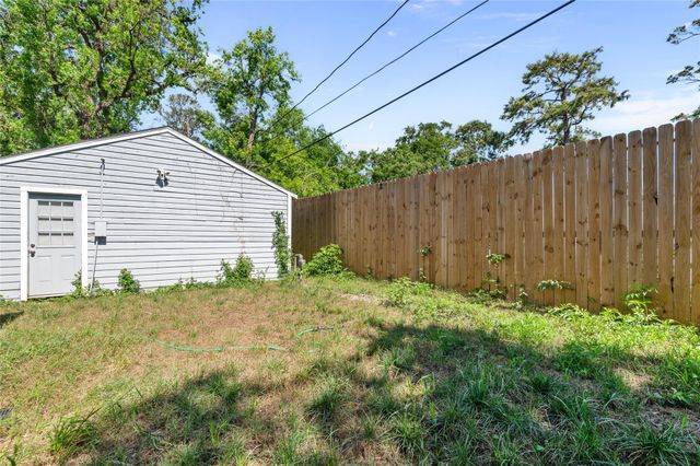 3853 Rosedale Street, Houston, TX 77004