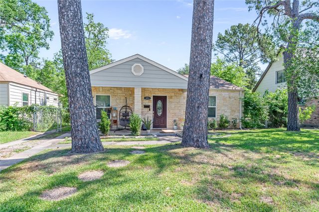 3853 Rosedale Street, Houston, TX 77004