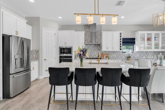 5042 NIGHT STAR TRAIL, Odessa, FL 33556