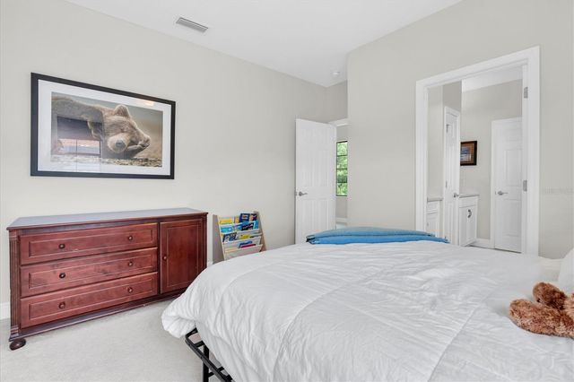 5042 NIGHT STAR TRAIL, Odessa, FL 33556