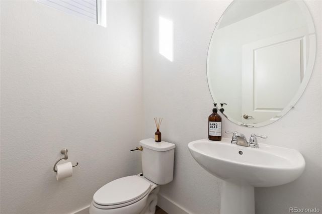 9331 Garnett Way A, Arvada, CO 80007