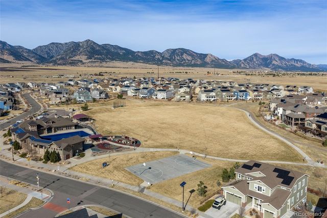 9331 Garnett Way A, Arvada, CO 80007