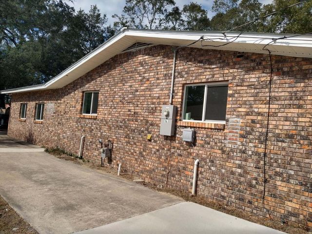 1324 Blueberry Lane, Fort Walton Beach, FL 32547