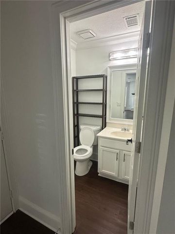 4931 Sugar Creek Drive, Sugar Hill, GA 30518