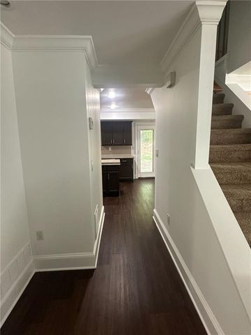 4931 Sugar Creek Drive, Sugar Hill, GA 30518